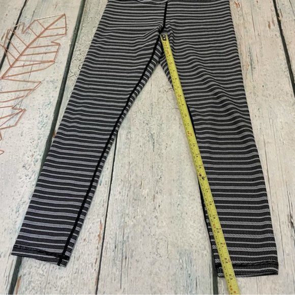 Zyia 4 black white striped leggings herringbone activewear yoga running stretch - Picture 3 of 8